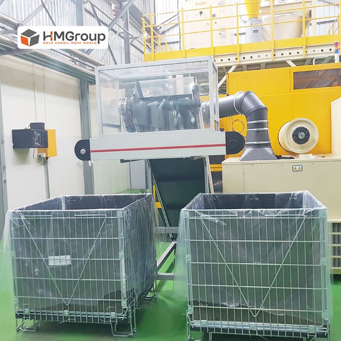 metal mesh cage